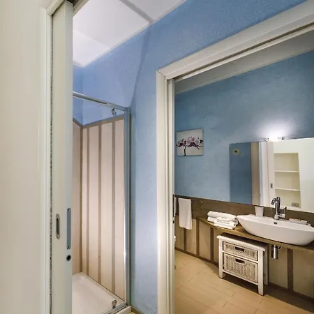 Hotel La Del Mare 3*