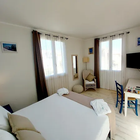 La Del Mare Hotel 3*