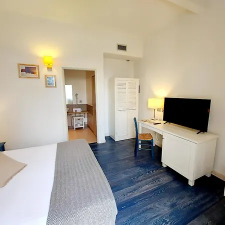 La Del Mare Hotel