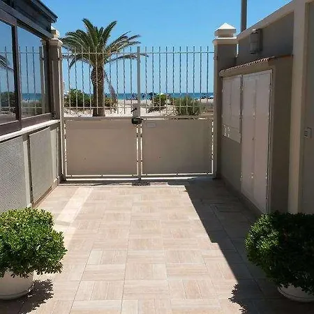 Hotel La Del Mare 3*